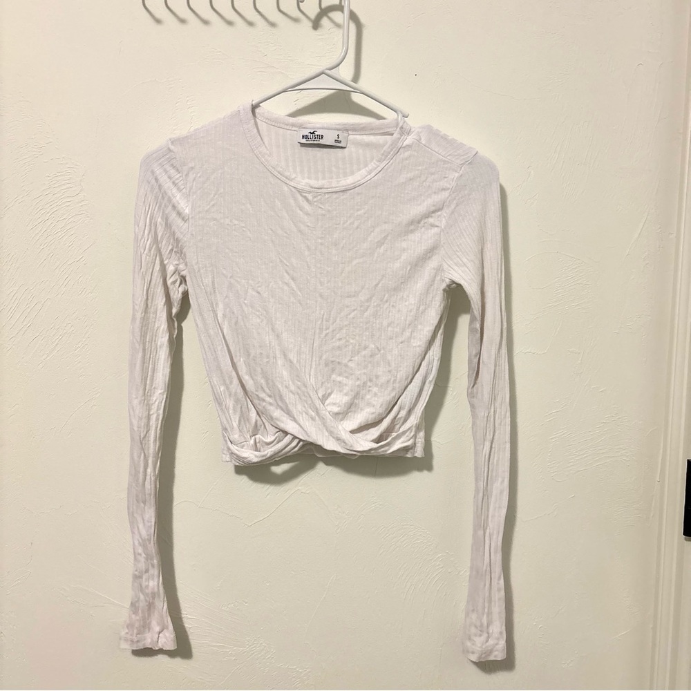 Hollister White Long Sleeve Cropped Top